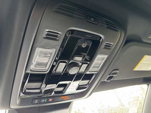 New 2026 Cadillac Escalade Luxury w/ Touring Package image 32