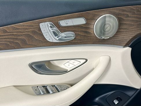 Used 2022 Mercedes-Benz E 350 E 350 image 18