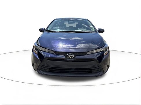 Used 2024 Toyota Corolla LE FWD image 8