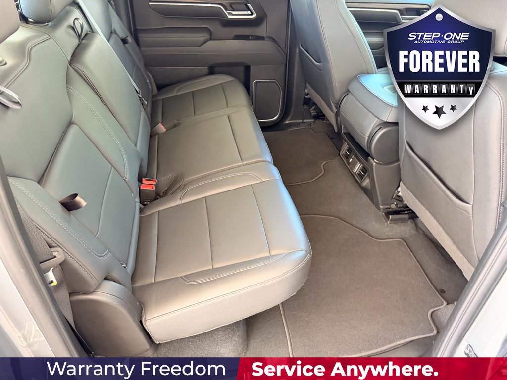 Used 2026 GMC Sierra 1500 SLT RWD image 32