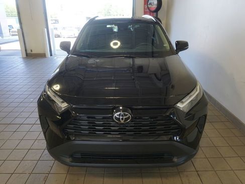 Certified 2025 Toyota RAV4 XLE AWD/4WD image 12