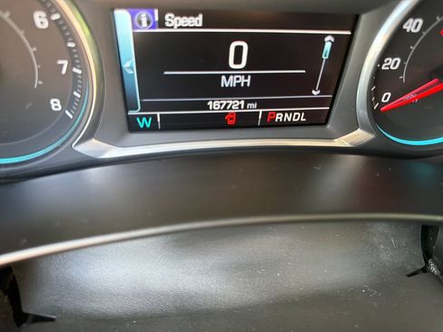 Used 2018 Chevrolet Equinox Premier AWD/4WD image 30