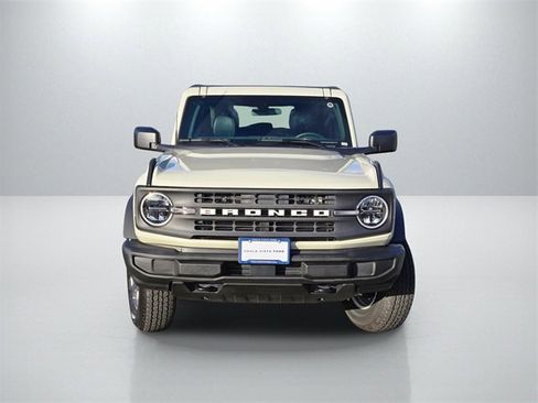 New 2025 Ford Bronco Big Bend image 2