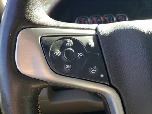 Used 2018 GMC Yukon SLT image 22