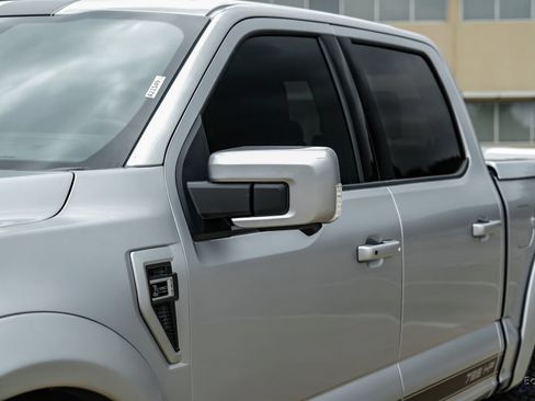 Used 2025 Ford F150 Lariat w/ Equipment Group 502A High AWD/4WD image 28