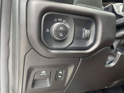 Used 2023 RAM 1500 Big Horn AWD/4WD image 17