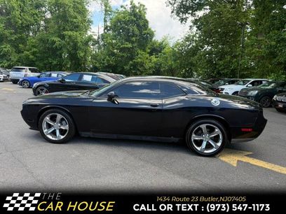 Used 2014 Dodge Challenger SXT