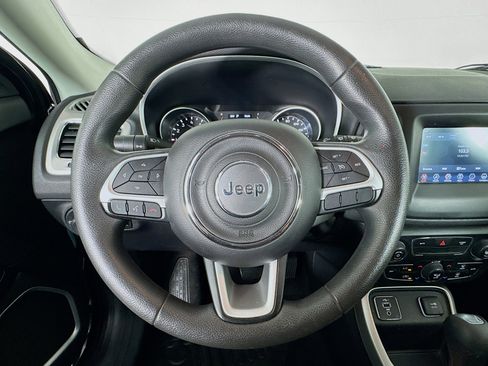 Used 2020 Jeep Compass Sport image 14