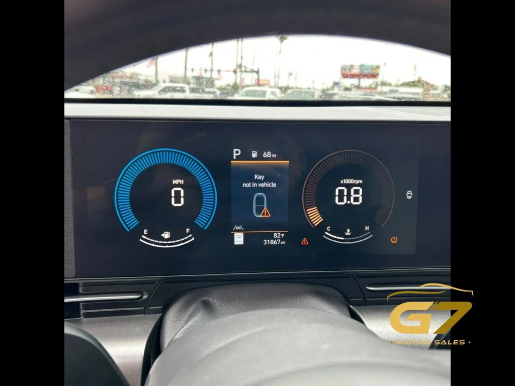 Used 2025 Hyundai Kona SEL FWD image 15