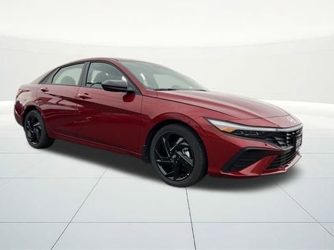 New 2026 Hyundai Elantra Sport image 6