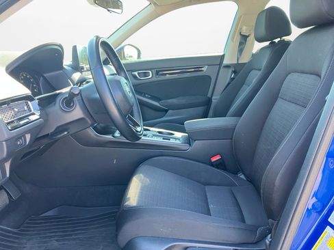 Used 2023 Honda Civic EX image 11
