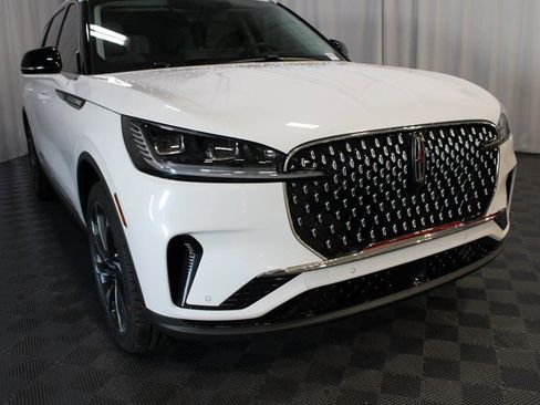 New 2026 Lincoln Aviator Reserve image 31
