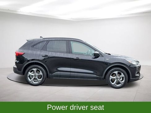 Used 2025 Ford Escape ST-Line AWD/4WD image 8