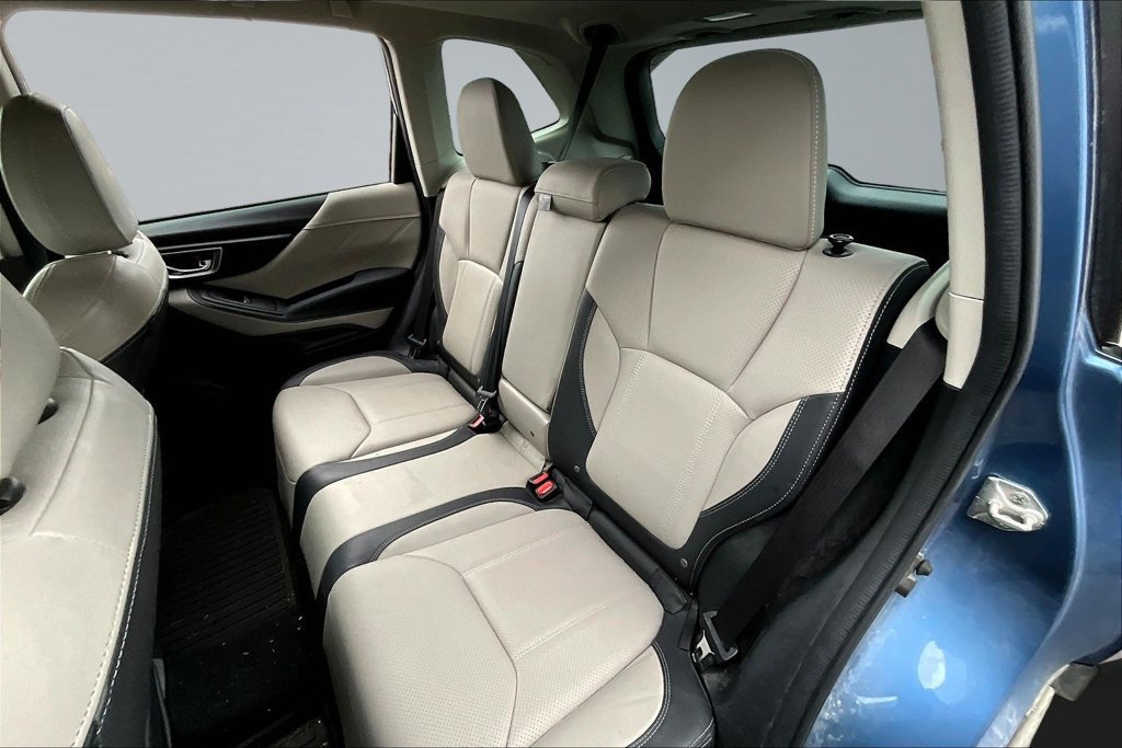 Used 2023 Subaru Forester Limited AWD/4WD image 22