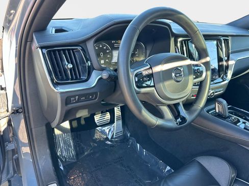 Used 2022 Volvo S60 T8 Polestar w/ Protection Package Premier image 19