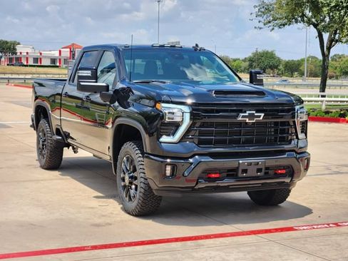 New 2026 Chevrolet Silverado 2500 LT w/ Trail Boss Package AWD/4WD image 2
