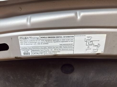 Used 2004 Mercury Grand Marquis LS RWD image 30