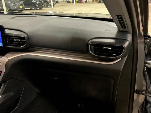 Certified 2023 Ford Explorer XLT w/ Equipment Group 202A image 15
