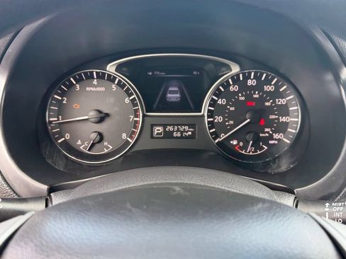 Used 2013 Nissan Altima 2.5 S FWD image 21