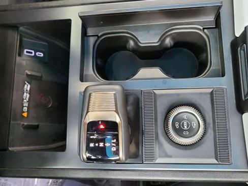 Used 2024 GMC Hummer EV 3X w/ Omega Edition image 48