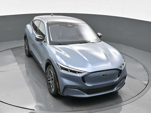 New 2024 Ford Mustang Mach-E Premium image 19