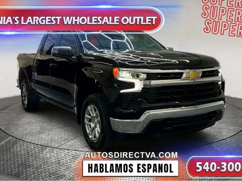 Used 2022 Chevrolet Silverado 1500 LT image 2
