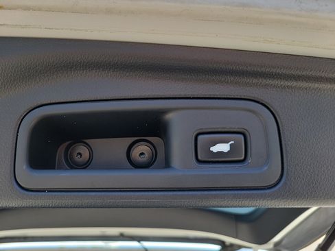 Used 2021 Honda Pilot Special Edition image 12