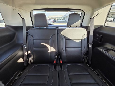 Used 2023 GMC Acadia Denali w/ Trailering Package image 26