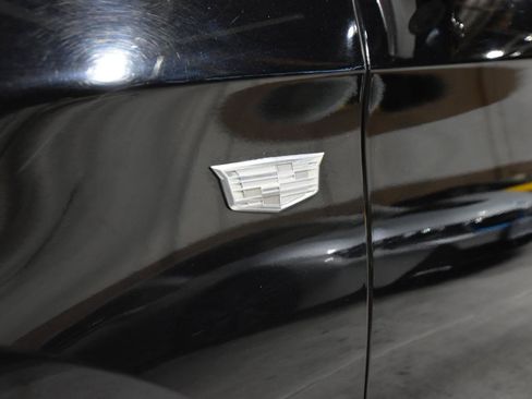 Used 2019 Cadillac XTS Luxury AWD/4WD image 4