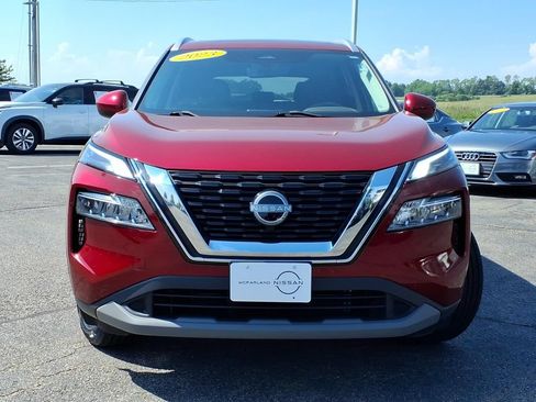 Certified 2023 Nissan Rogue SV w/ SV Premium B Package AWD/4WD image 7