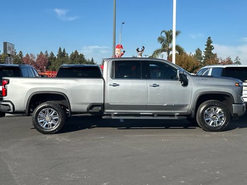 New 2026 Chevrolet Silverado 2500 High Country w/ Max Trailering Package image 3
