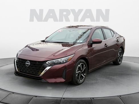 Used 2024 Nissan Sentra SV image 4