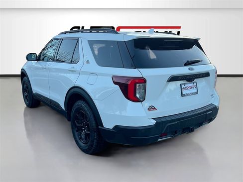 Used 2022 Ford Explorer Timberline image 5