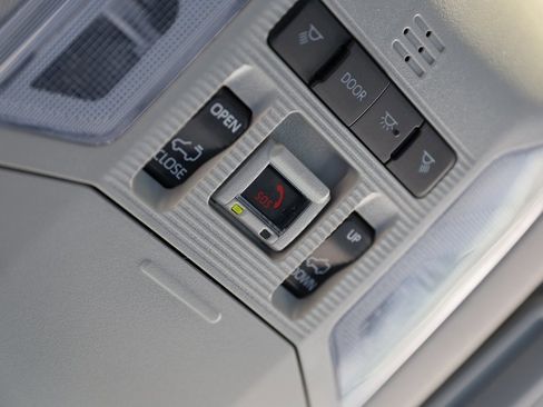 Certified 2025 Toyota RAV4 XLE Premium image 29