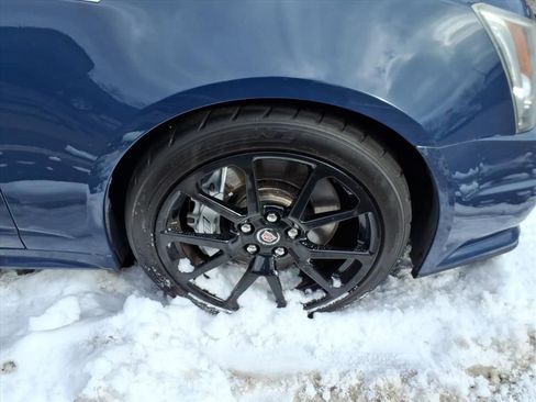 Used 2009 Cadillac CTS V image 4