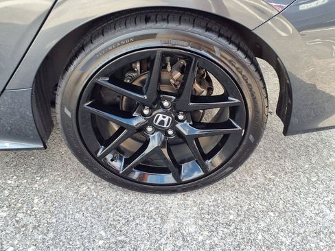 Used 2023 Honda Civic Sport image 26