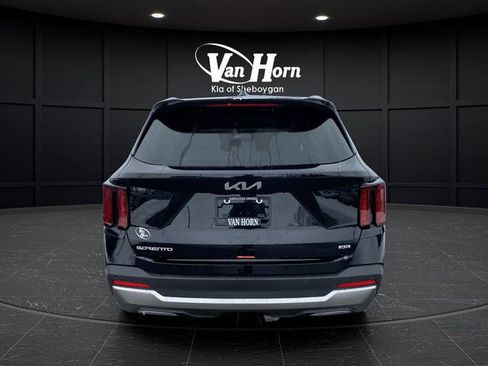 New 2026 Kia Sorento S image 12