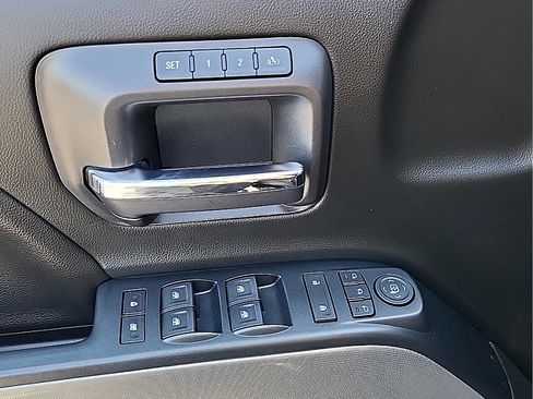 Used 2018 Chevrolet Silverado 2500 LTZ w/ Duramax Plus Package AWD/4WD image 15