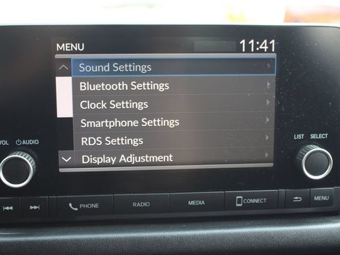 Certified 2023 Honda HR-V LX image 20
