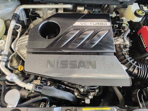 Used 2024 Nissan Rogue Platinum w/ Platinum Premium Package image 33