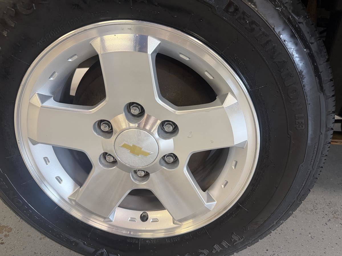 Used 2010 Chevrolet Colorado LT RWD image 21