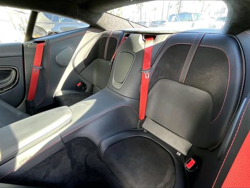 Used 2023 Aston Martin DB11 Coupe RWD image 23