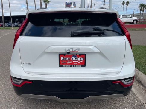 New 2024 Kia Niro Wave image 12