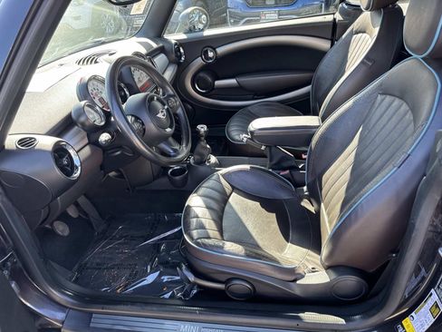 Used 2013 MINI Cooper Convertible image 22