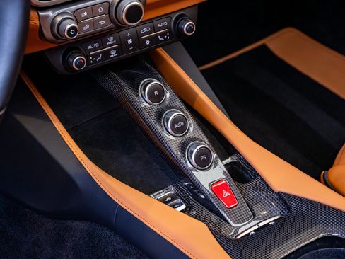 Used 2022 Ferrari Portofino M image 17