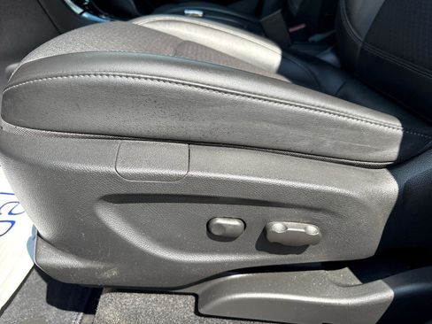 Used 2022 Buick Encore Preferred w/ Safety Package image 15