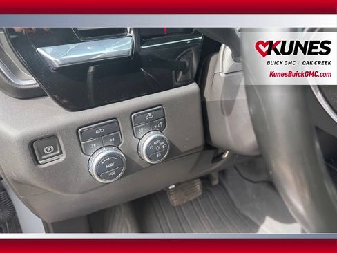 Used 2024 GMC Sierra 1500 Elevation w/ LPO, Elevation Black Package AWD/4WD image 15