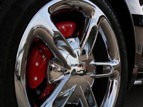 Used 2004 Chevrolet SSR w/ Preferred Equipment Group image 25