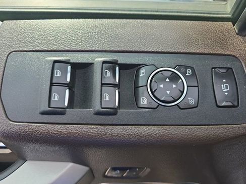 Used 2017 Ford F350 King Ranch w/ King Ranch Ultimate Package image 24