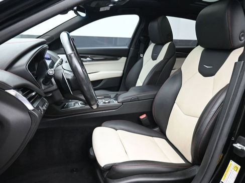 Used 2021 Cadillac CT5 Sport image 10